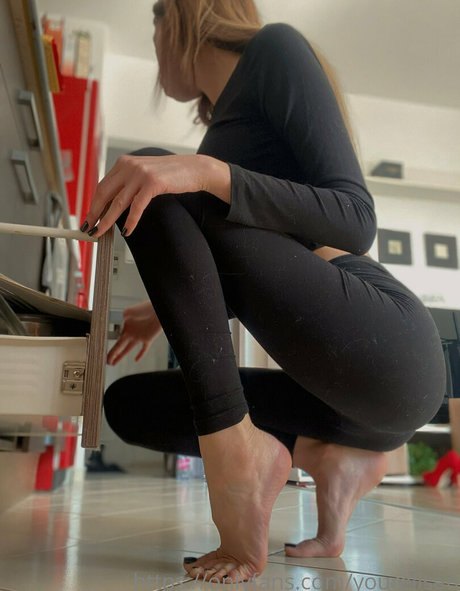 yourelisen onlyfans leak ass