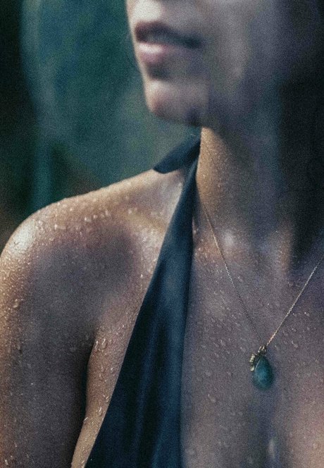 Charlie Danger onlyfans model photos