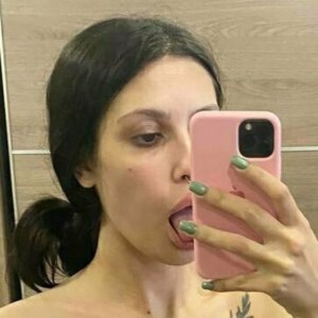 layslet leaked onlyfans.