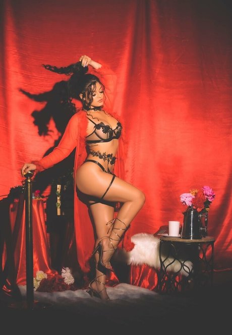 yungflowerxxx onlyfans pics