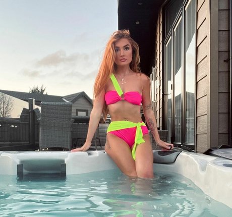 April Opal onlyfans leaked dirtyship