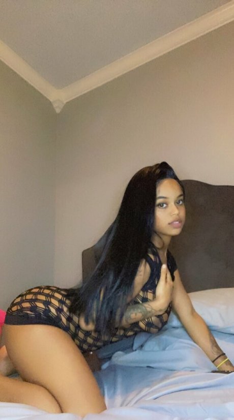 petitedoll23 onlyfans ass