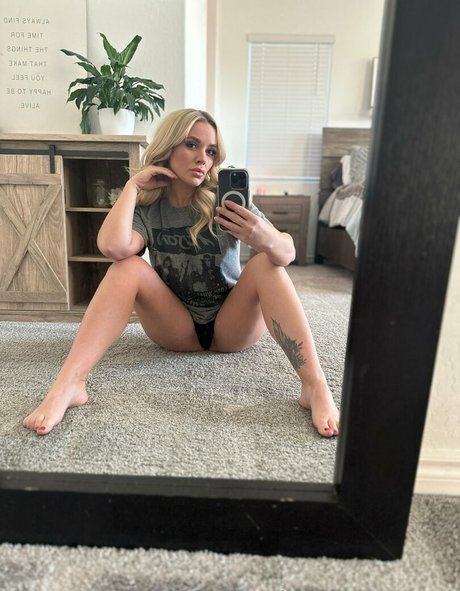 alexismonroexx new leaked onlyfans