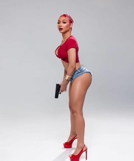 Caileneasely onlyfans for free