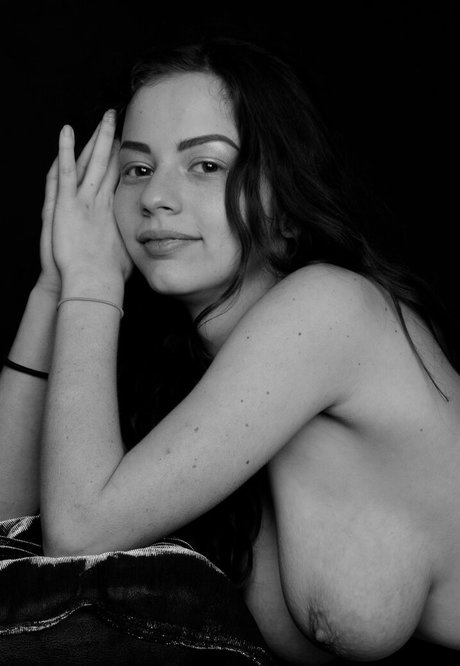 Luna Vera leak onlyfans nude