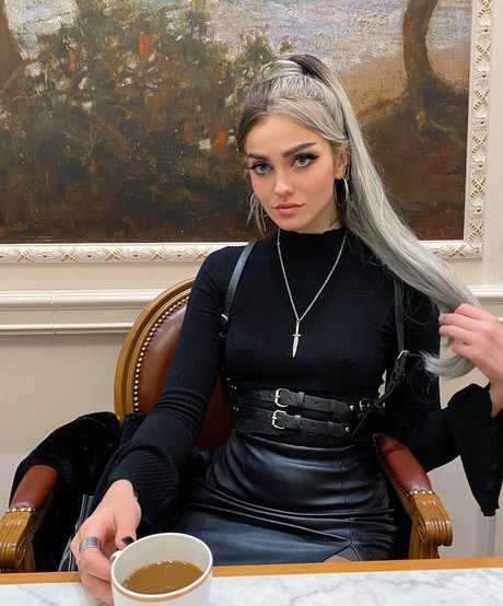 autumngravesz is on onlyfans