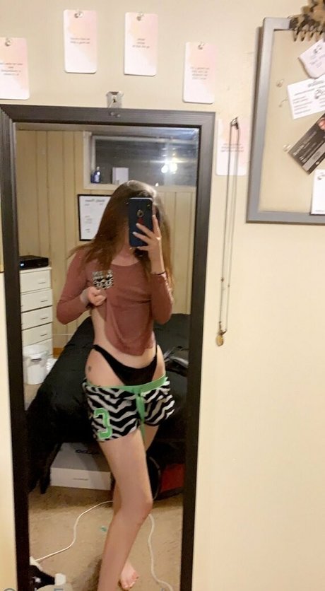 emma creams onlyfans leak porn