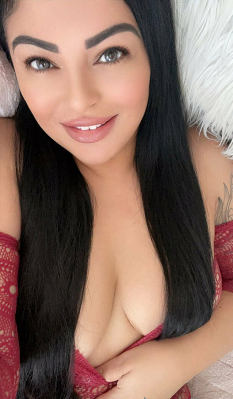 thick jennakumz onlyfans nide