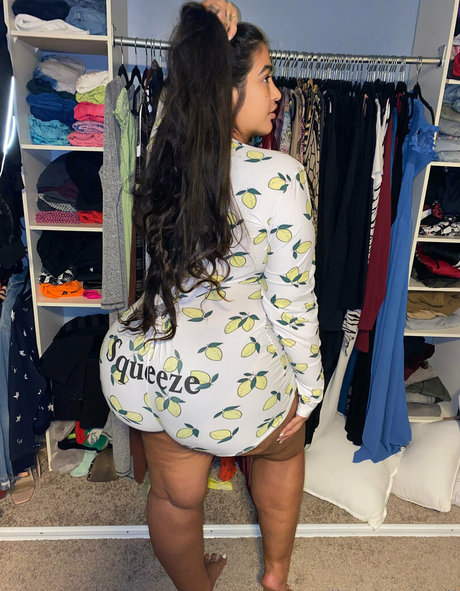 realdiamonddoll onlyfans boobs