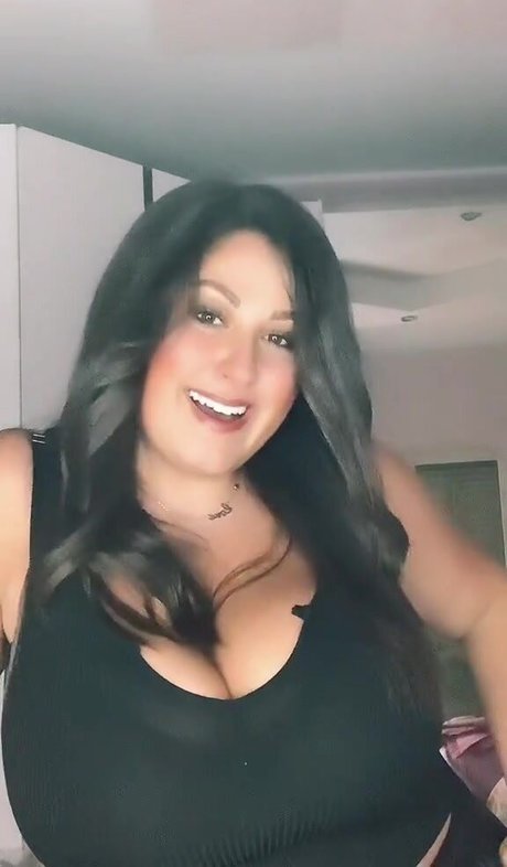 Jolanda Tummolillo onlyfans model