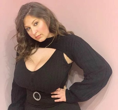 Jolanda Tummolillo onlyfans lesk