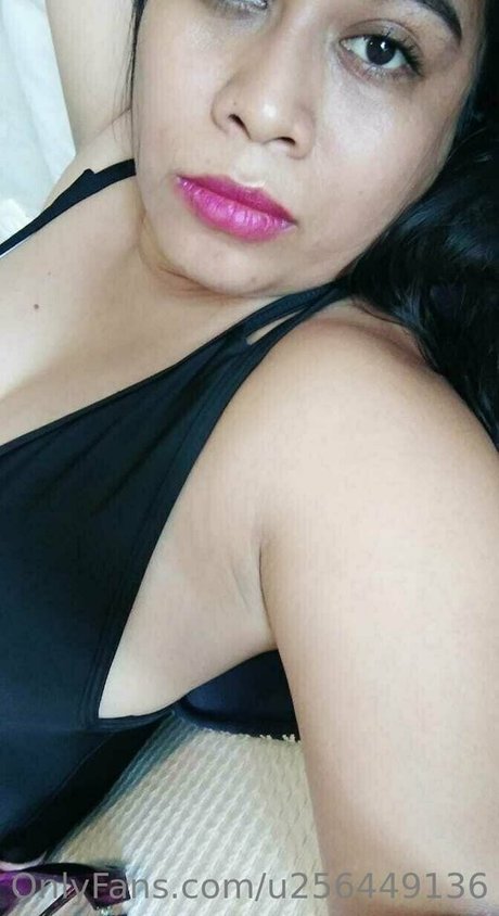 honeyanddolly onlyfans leaked nudes