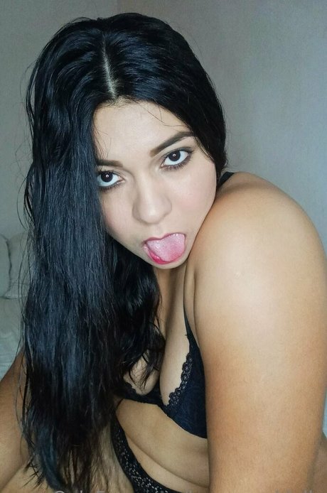 honeyanddolly onlyfans porn leaks