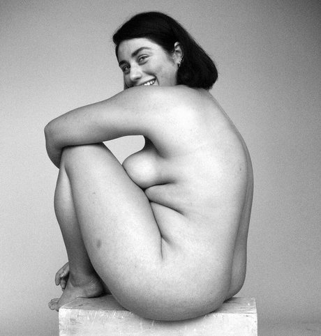 Paige Mary Grace onlyfans nude tits