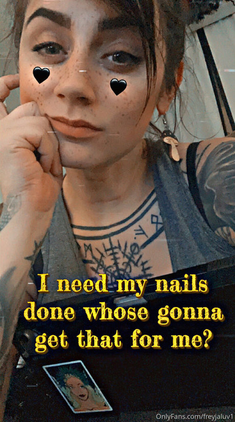 freyjaluv1 nude onlyfans leaks