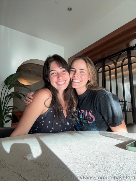 erinashford nude only fans leaks