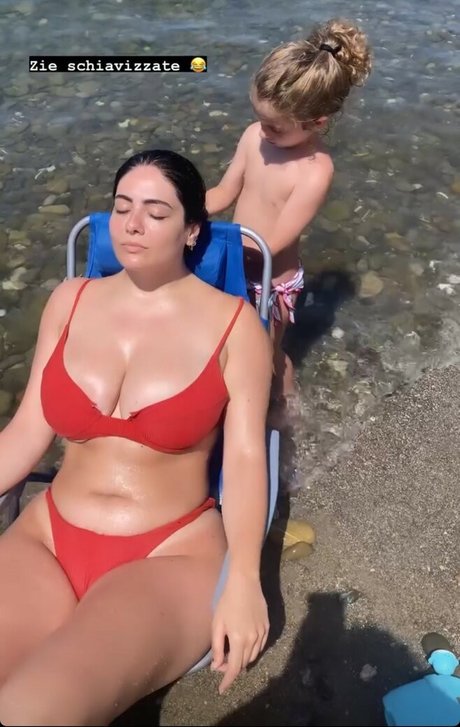 Paola Torrente onlyfans leak