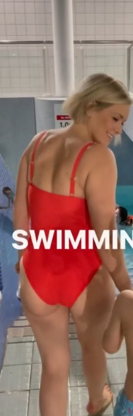 Suzanne Shaw onlyfans leak sex