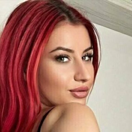 sweetroxx only fans nude