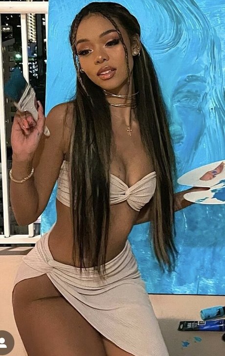 Stephanie Hikaru only fans content