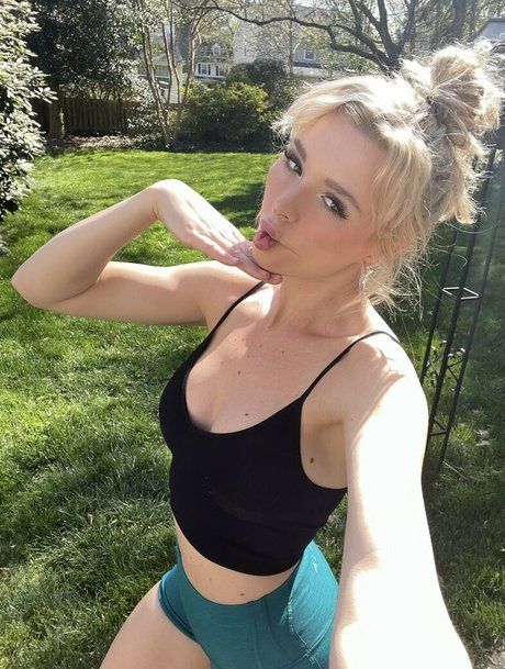 Martina Eliza onlyfans porn