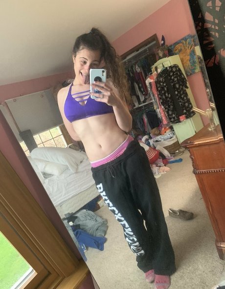 averyafterhours onlyfans naked leaked