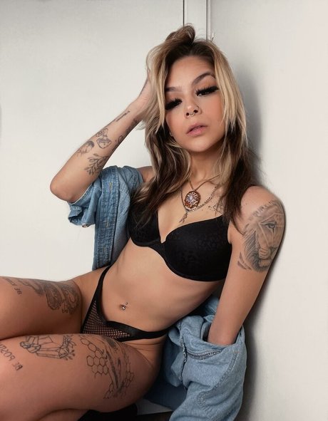 pyxiedragon onlyfans fuck