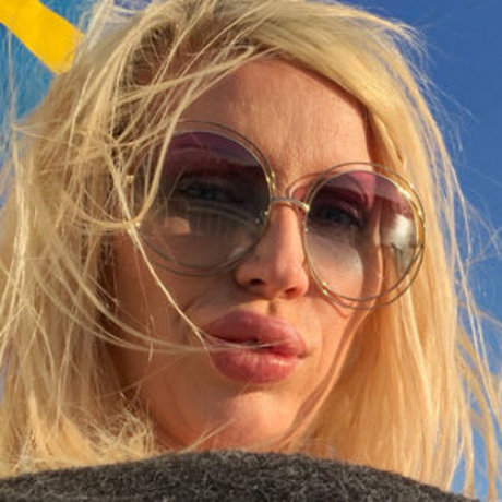 beshinedotcom naked onlyfans leak