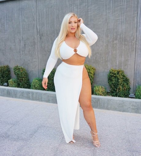 Taya Christian hot onlyfans