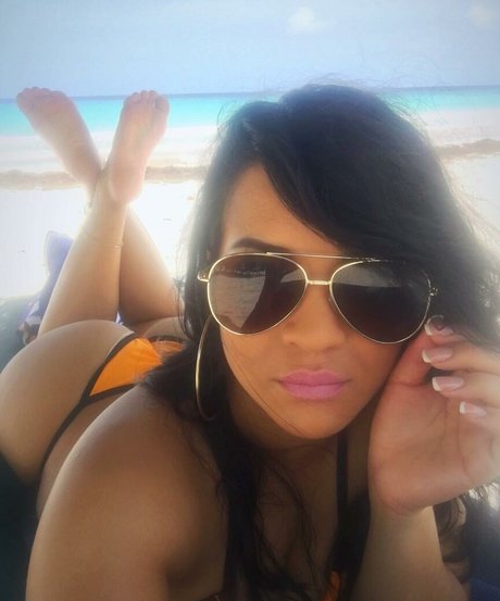 Toni Salina Chee Young onlyfans posts