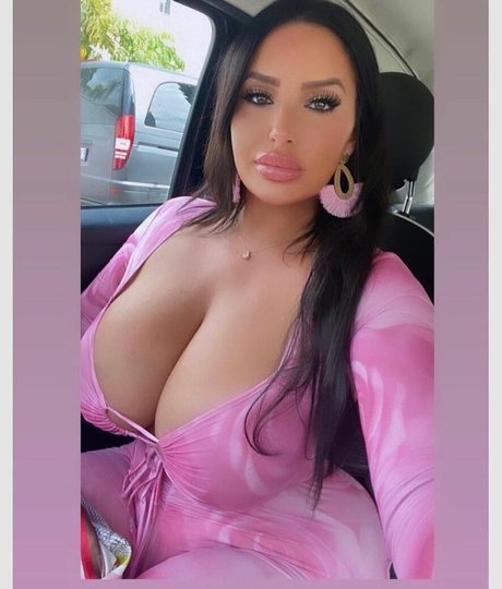 Anais Braga Dias only fans naked