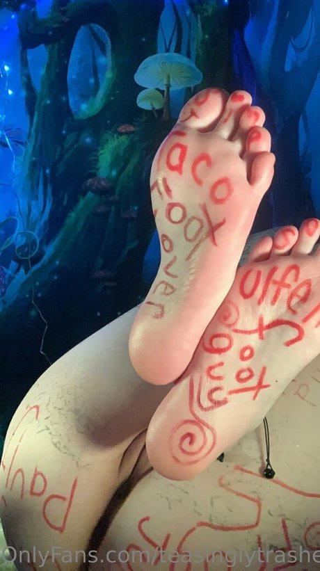 teasinglytrashed onlyfans leak xxx