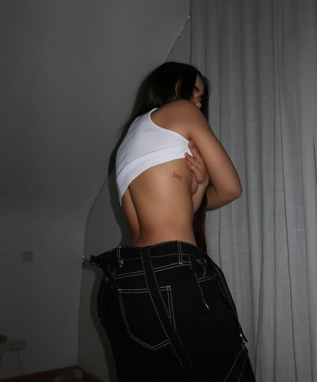 anaa__flri onlyfans sex