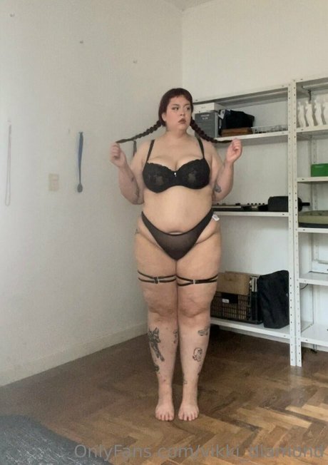 vikki diamond onlyfans leak fuck