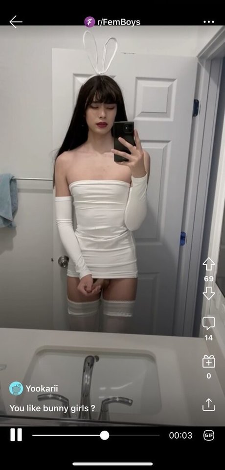 yookarii3 naked on onlyfans