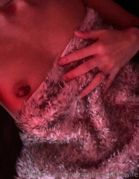xanonymoushotwife onlyfans nude porn