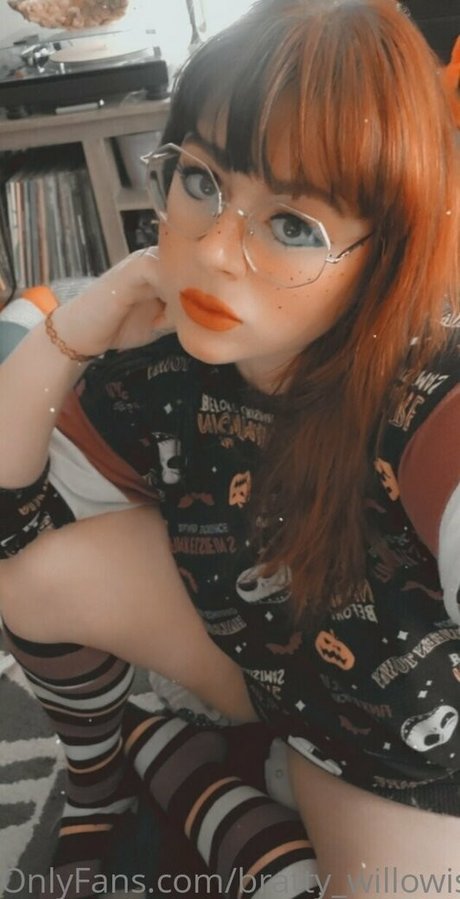 bratty willowisp onlyfans archive