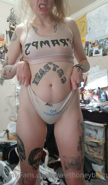 sweethoneybean onlyfans leaked.