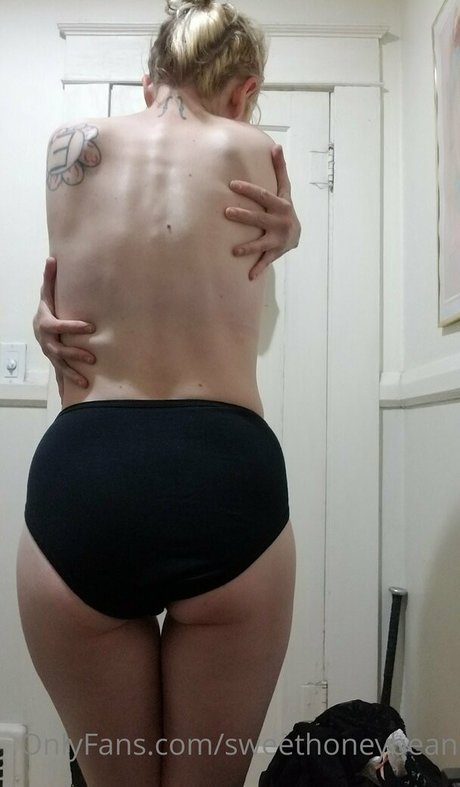sweethoneybean nude onlyfans porn