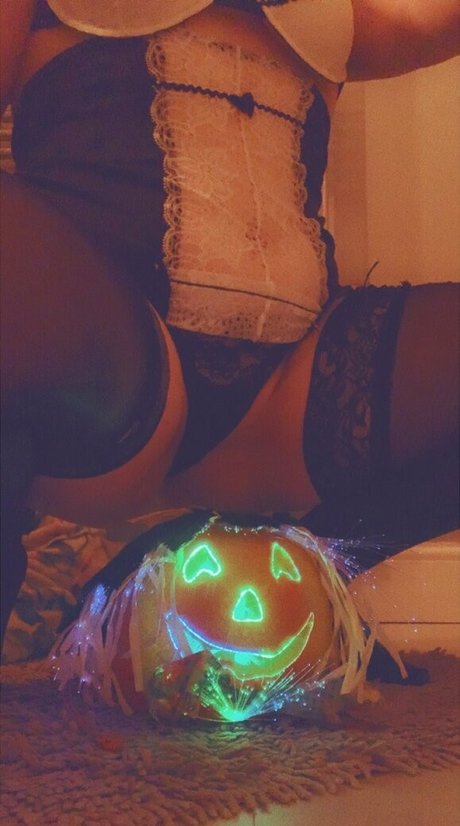 xbee93 onlyfans nude photos