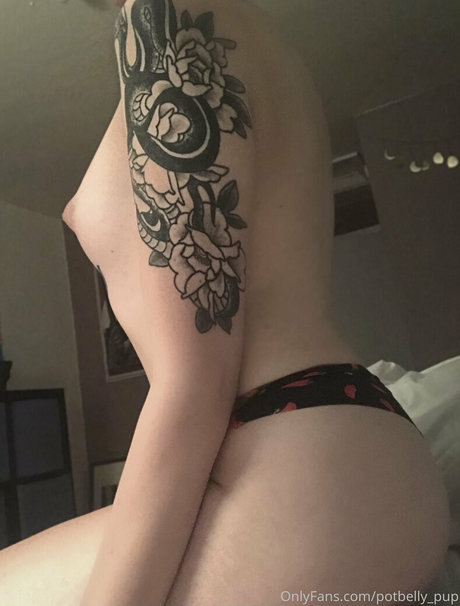 bigbellybenni onlyfans sex tape