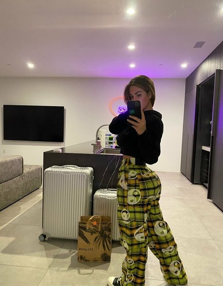 laurenpisciotta onlyfans nude