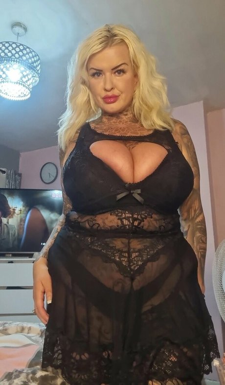 Katherine Masterman onlyfans explicit content