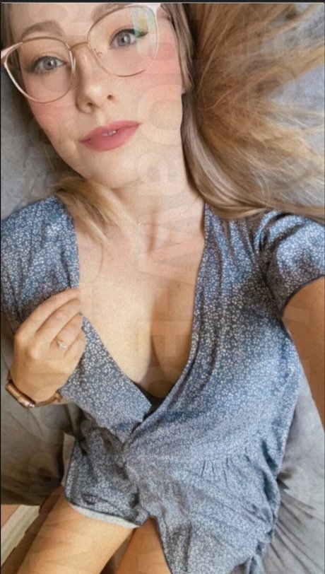 Cannibalqueen topless onlyfans