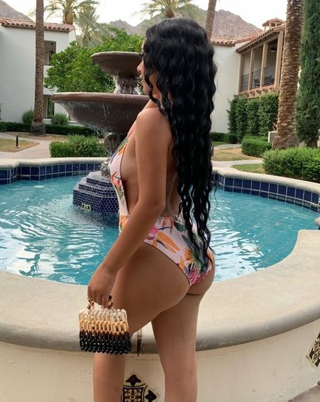 Kiara Marie onlyfans topless