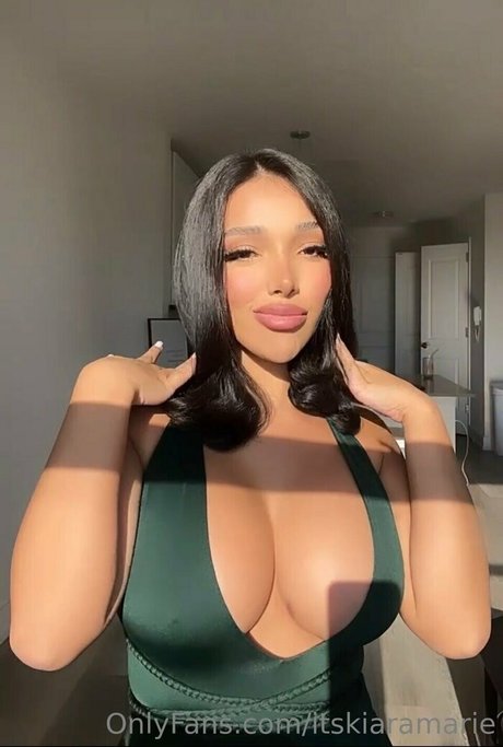 Kiara Marie naked leaked onlyfans