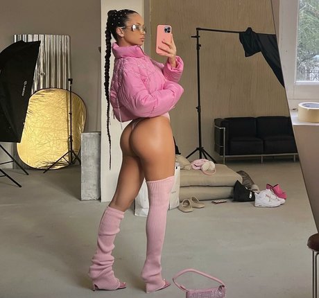 Zaebacho naked on onlyfans