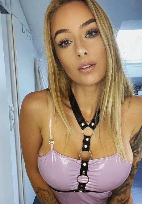 lizzzyfox Profile pic