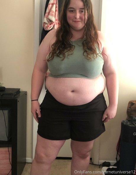 garnetuniverse12 onlyfans sexy