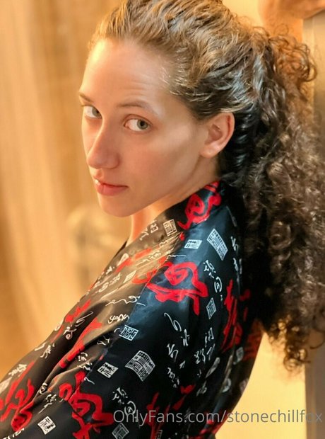 stonechillfox onlyfans nudes